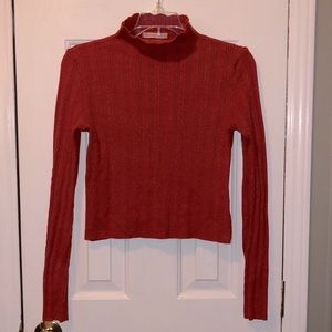URBAN OUTFITTERS, rust fall color, cropped sweater excellent condition,l